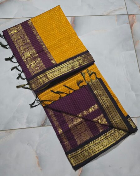 Kalyani cotton Checked Saree NF2512KCC07