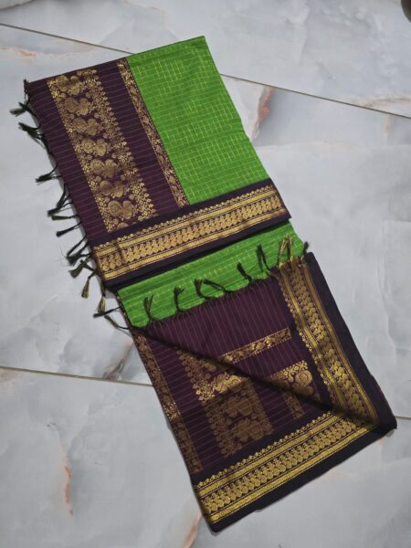 Kalyani Cotton Checked Saree NF2512KCC08